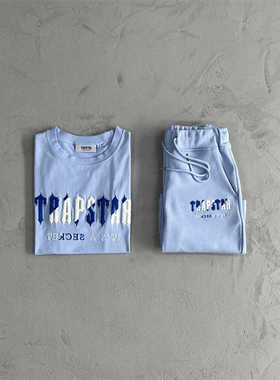 Trapstar 字母刺绣休闲套装夏季难于圆领百搭欧美简约短袖短裤