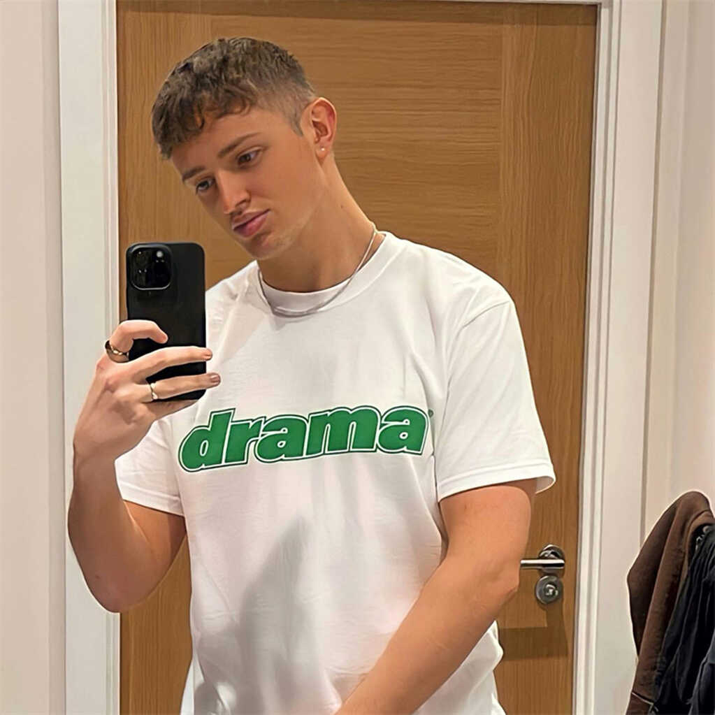 重磅小领口简约穿搭嘻哈半袖男士