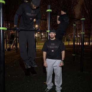 SYNA 夏季新款街头嘻哈男女短袖前后印花T恤圆领字母印花休闲百搭