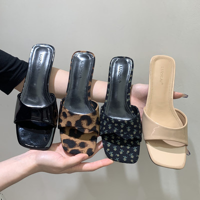 3cm~法式复古豹纹女款韩系坡跟凉鞋夏季外穿度假风气质一字凉拖鞋