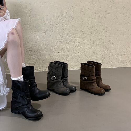 复古皮带扣粗跟时装堆堆靴女2026新款粗跟骑士靴做旧辣妹风机车靴