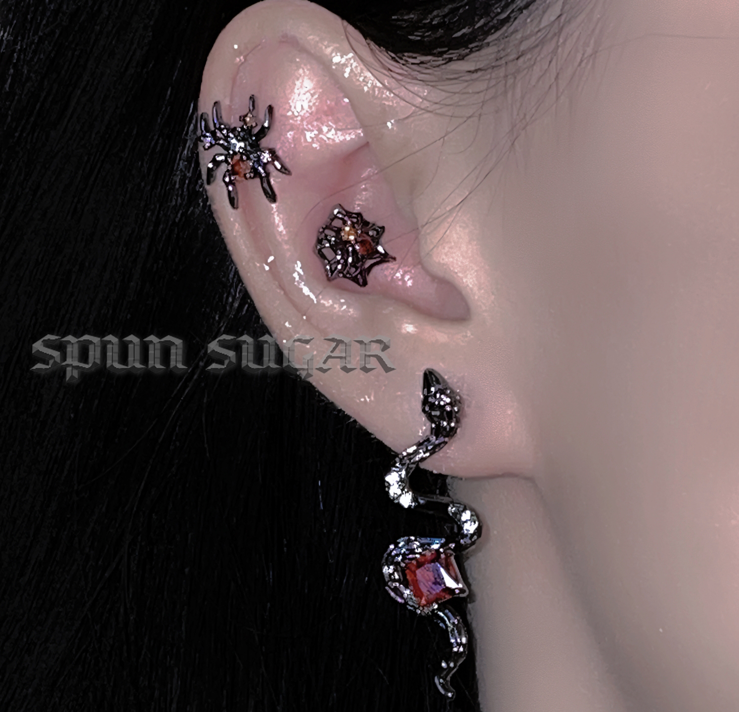 暗黑血红色蜘蛛恶魔耳骨钉万圣节