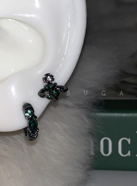 暗黑绿色蛇系土星耳骨钉钛钢耳蜗钉高级感荷鲁斯之眼耳圈情侣耳环