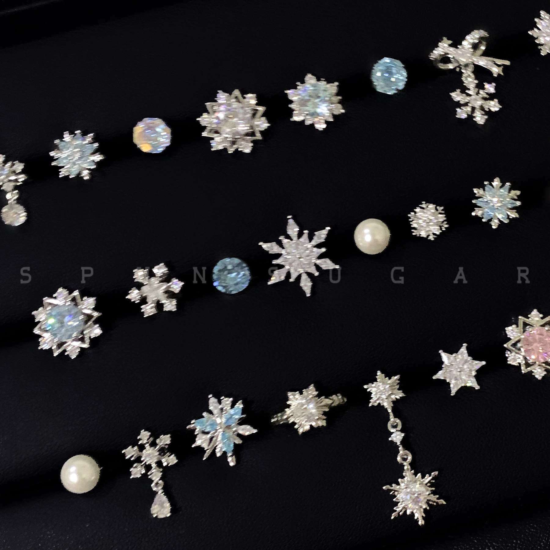 绝美爆闪雪花耳骨钉钛钢华子珍珠耳蜗钉蓝色高级感新年耳钉耳饰女,饰品/流行首饰/时尚饰品新,耳钉,淘宝优惠券,粉丝福利购,淘宝优惠卷