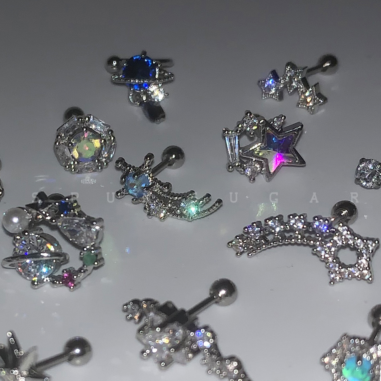 梦幻星空流星超闪锆石耳骨钉