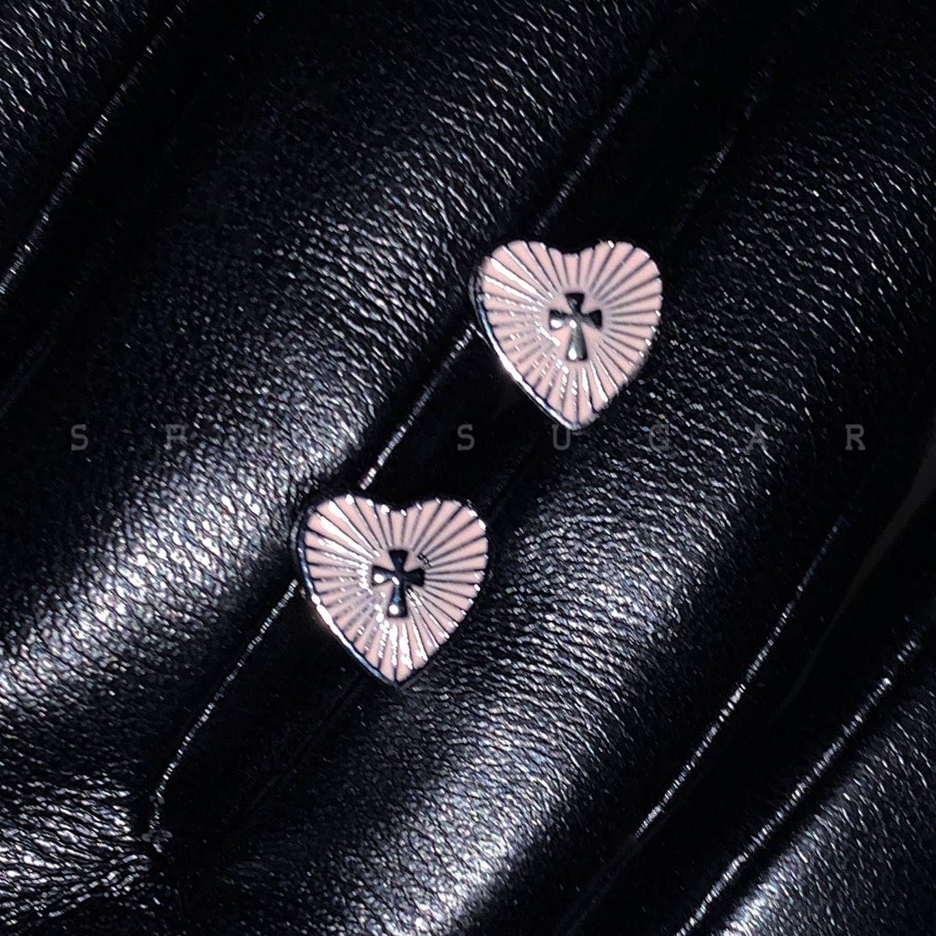 爱心十字架医用钛钢耳骨钉免摘