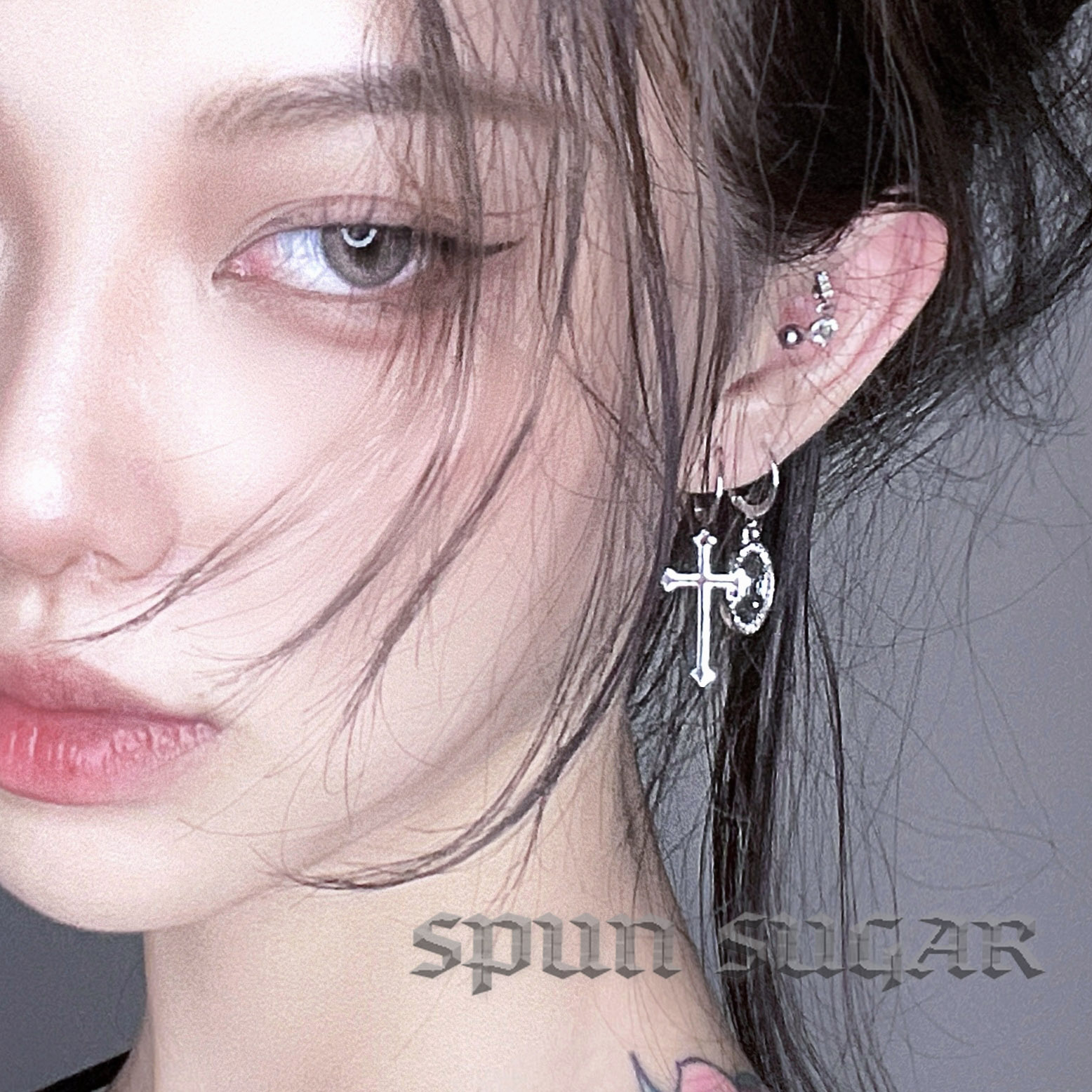 欧美高级感十字架耳环甜酷闪钻