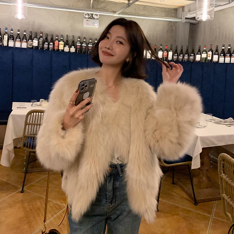 琳琳皮草“济州风情”狐狸毛皮草