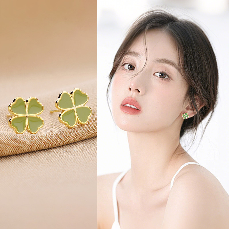 轻奢四叶草蚊香盘耳夹女2025新款爆款高级感独特小众精致耳钉耳饰,饰品/流行首饰/时尚饰品新,耳夹,淘宝优惠券,粉丝福利购,淘宝优惠卷