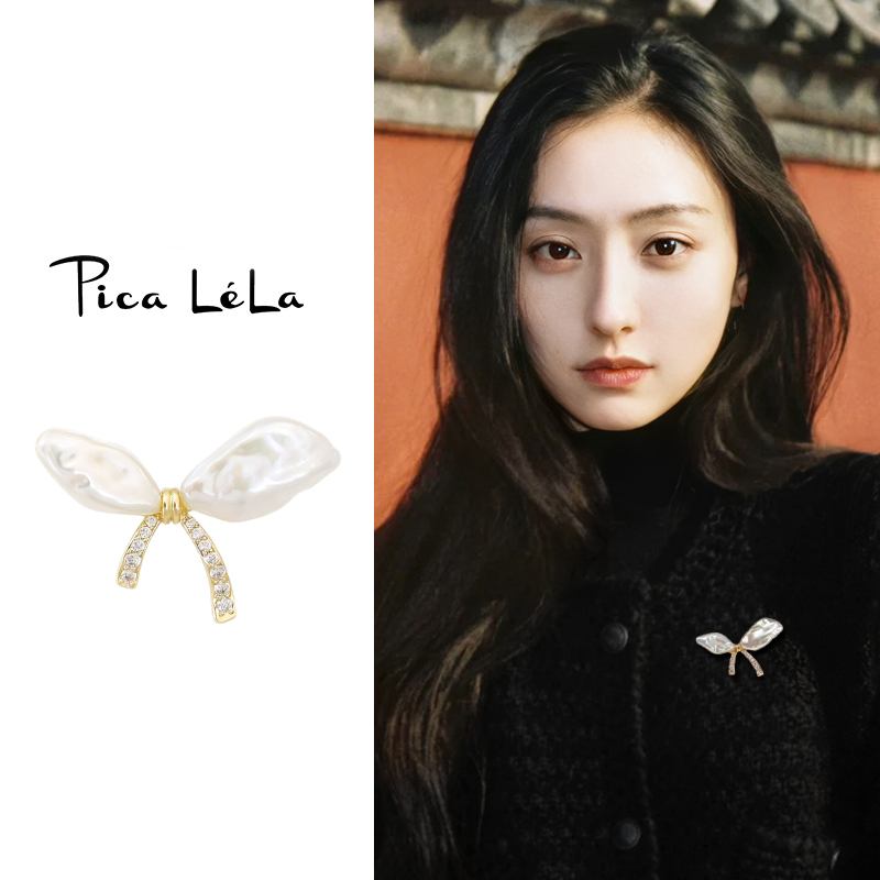 小众设计感蝴蝶结胸针