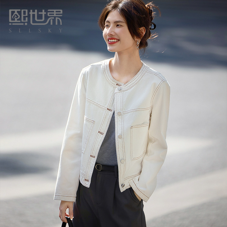 熙世界小香风白色牛仔外套女2026春装新款高级感圆领短款夹克上衣图片