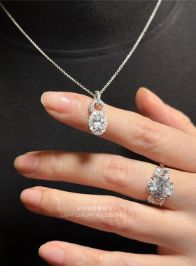 安小柏 满镶锁形项链一克拉钻石锁骨链 通体s925纯银气质轻奢女式