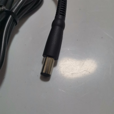戴尔笔记本适配器19V4.62A电脑充电器XPS13 9530 9550 3800电源线