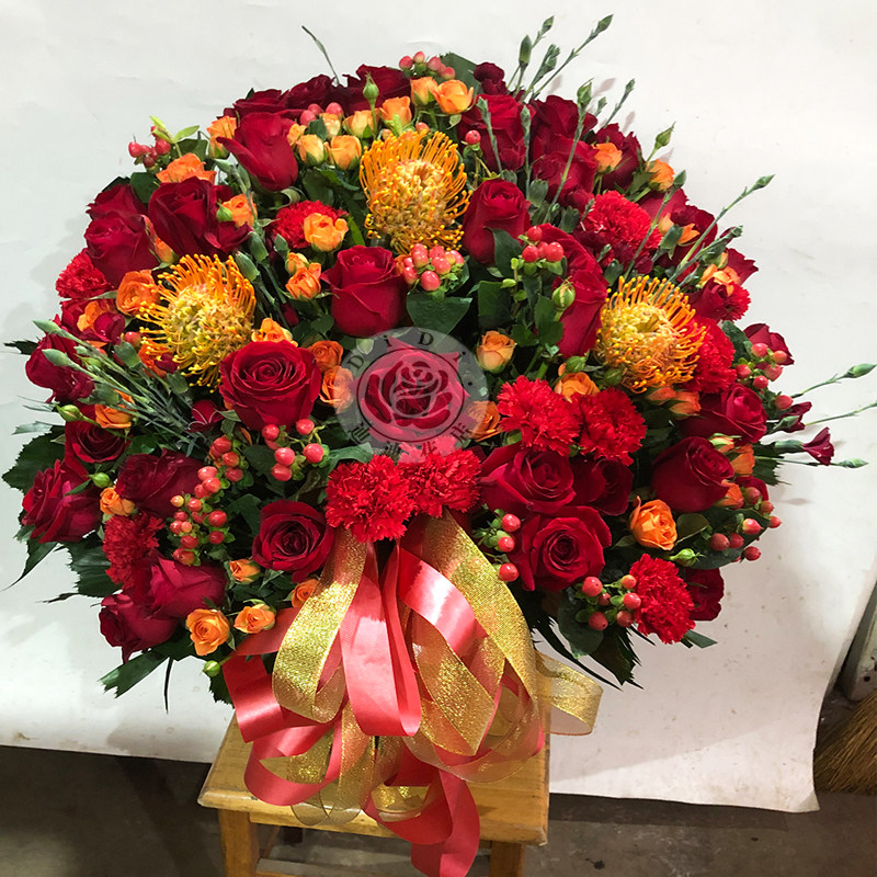 奶奶老人北京康乃馨送寿宴百岁