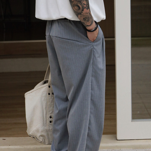 Gnomes lab 25SS 定番结构通勤轻量化TR混纺条纹西裤