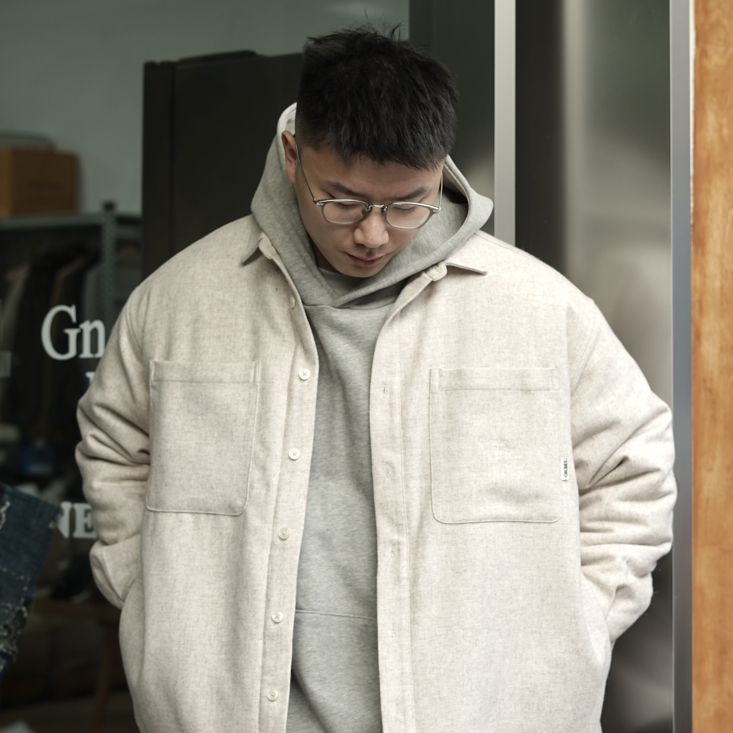 Gnomes lab 24AW 羊毛混纺纯色宽松夹棉刺绣衬衫外套