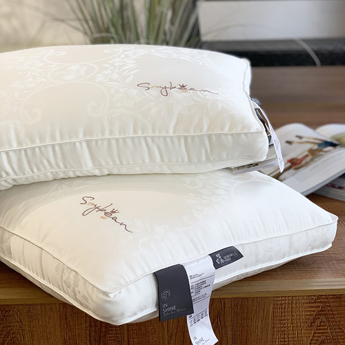 高端舒适成人大豆纤维枕软