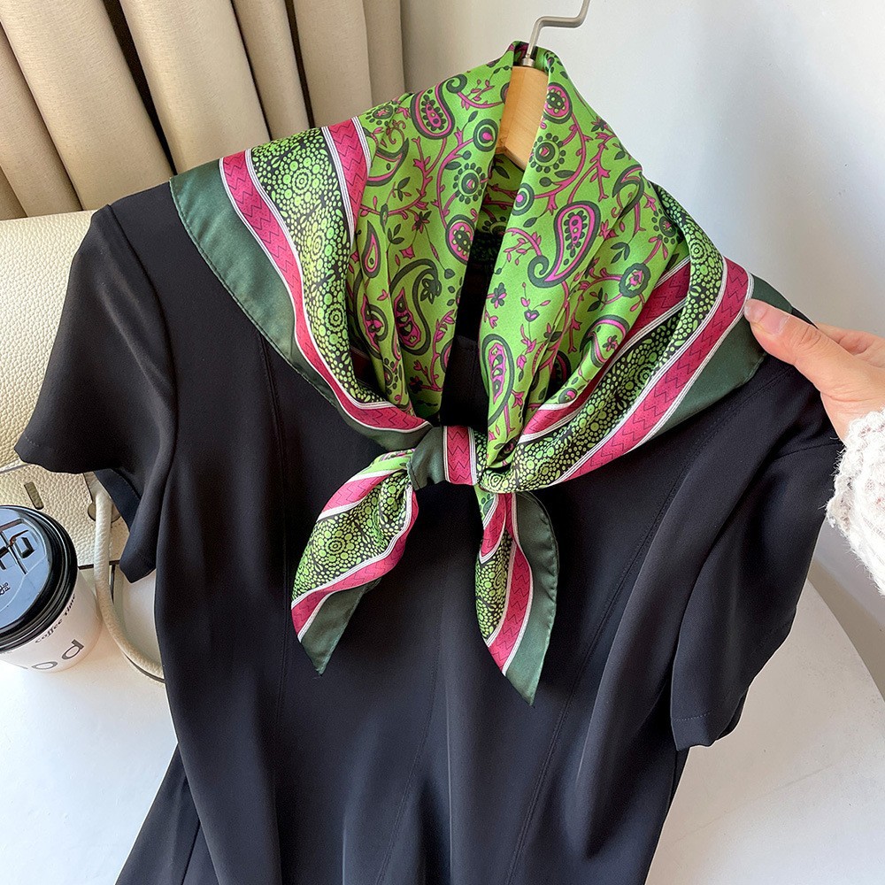 腰果方巾丝巾女士感百搭韩披肩夏季围巾薄款领巾装饰搭配头巾