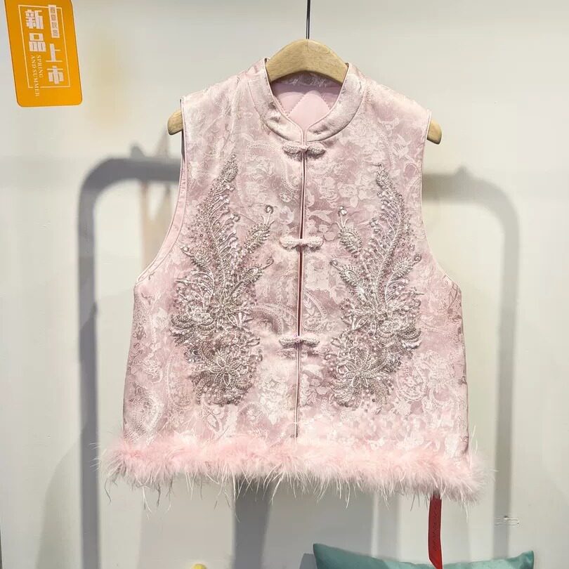 气质国风马甲女绝美新中式唐装毛毛马夹秋季新款夹棉加厚坎肩背心