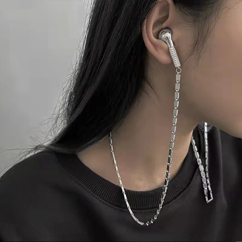 王一博肖战同款耳机造型项链男轻奢小众高级感毛衣链女2025年新款