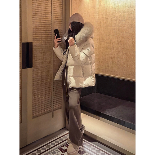 COCOZONE刘一一90鹅绒羽绒服