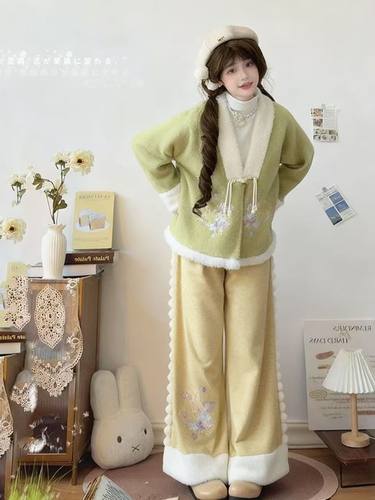 赋衣华裳原创汉服女冬雪2025新款冬季加绒加厚保暖日常汉元素套装