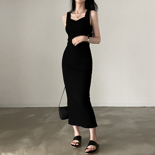 輕熟簡約螺紋坑條黑色連衣裙女修身 H家歐美女裝 開叉顯瘦吊帶長裙