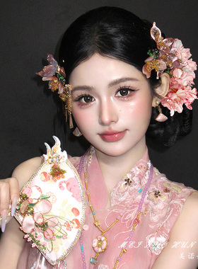 高级感新中式手作花朵新娘头饰