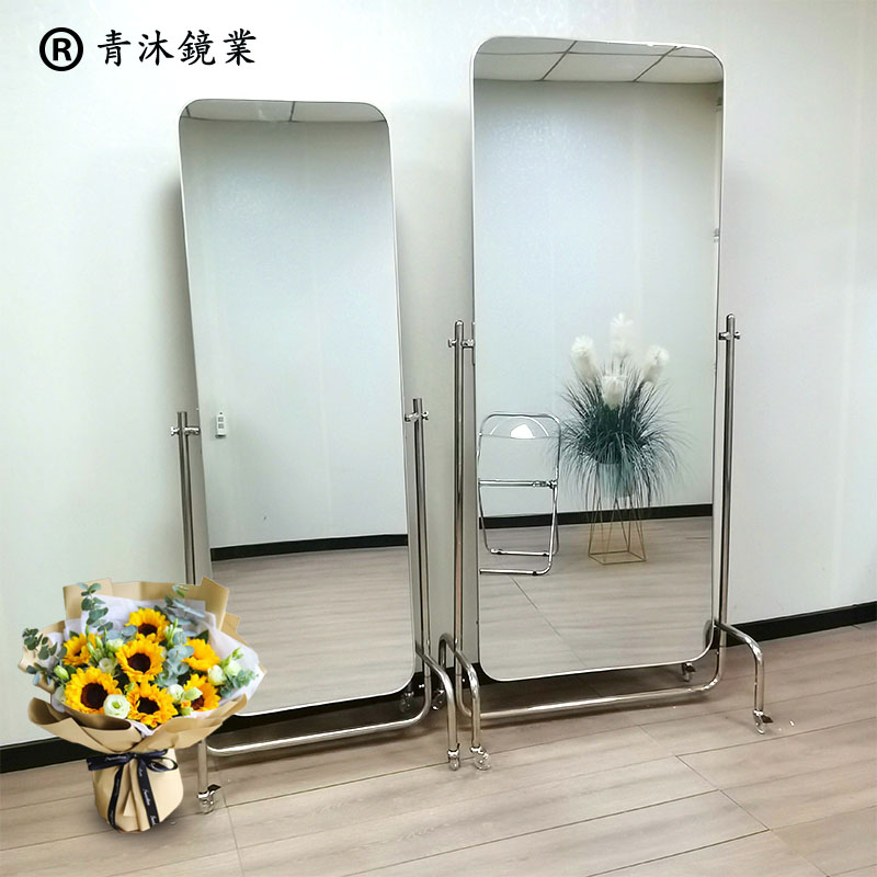 网红ins全身镜子少女显瘦室内