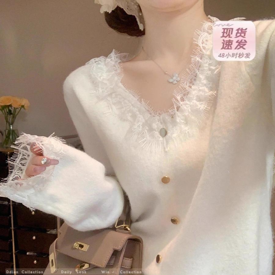 miu系奶fufu蕾丝拼接v领打底衫女秋冬纯欲内搭毛衣软糯针织衫上衣