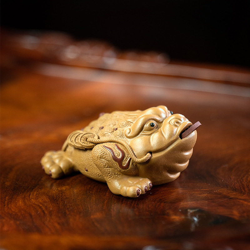 宜兴紫砂茶宠金蟾小摆件
