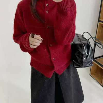 2025新款红色高领针织开衫