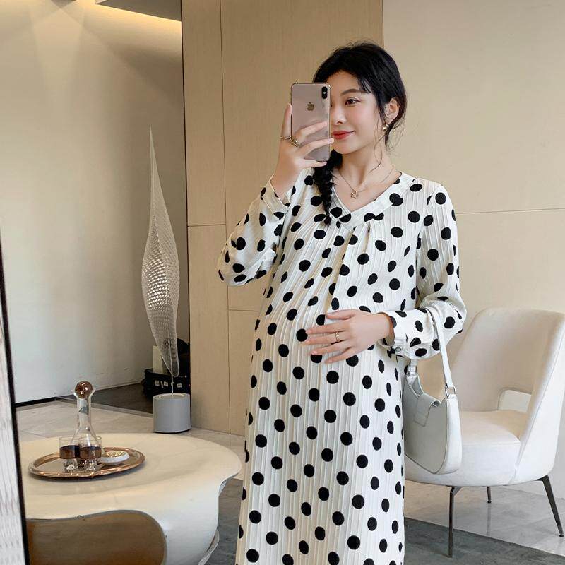 孕妇连衣裙春装宽松大码春秋款2025新款高品质孕妇装夏季波点裙子