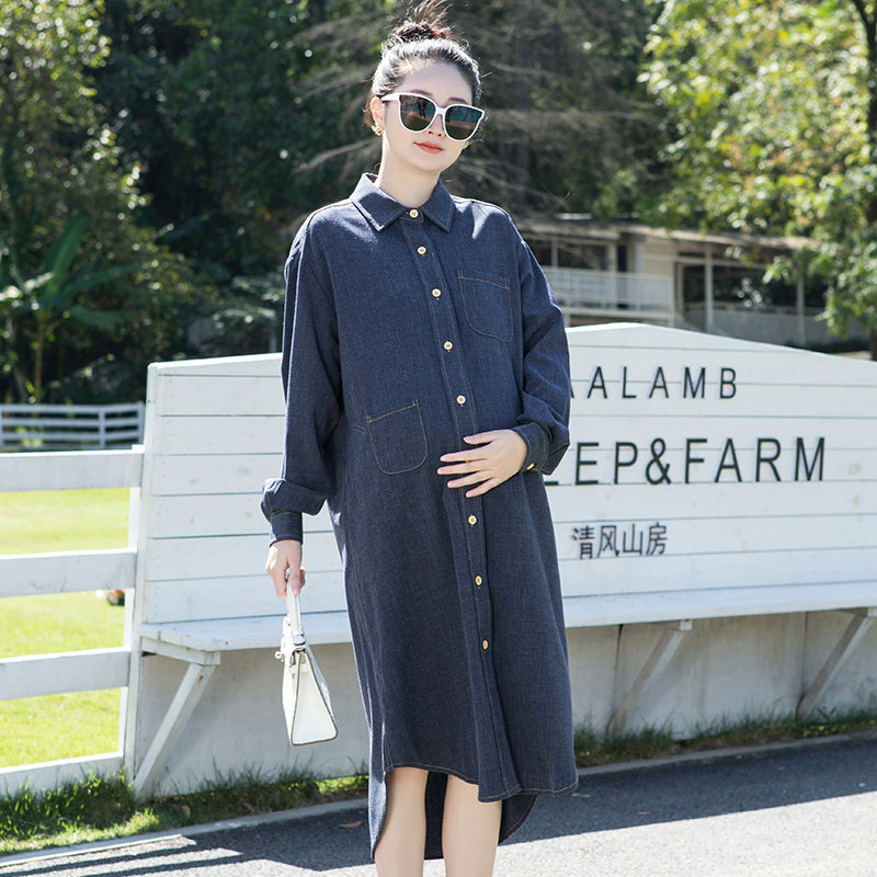孕妇连衣裙春秋时尚仿牛仔裙中长款宽松开扣职业装气质百搭衬衫裙