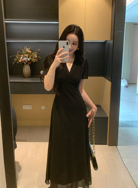 XINYI【仲夏夜之梦】夏季V领雪纺连衣裙收腰显瘦气质X626Q07881