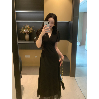 XINYI【仲夏夜之梦】夏季V领雪纺连衣裙收腰显瘦气质X626Q07881