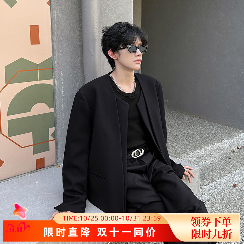 小众结构穿搭痞帅风西装外套男模高级感设计感无领垫肩西服夹克潮