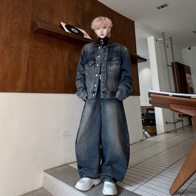 2025春装美式高街撞色拼接PU皮领牛仔夹克套装男复古做旧痞帅长裤