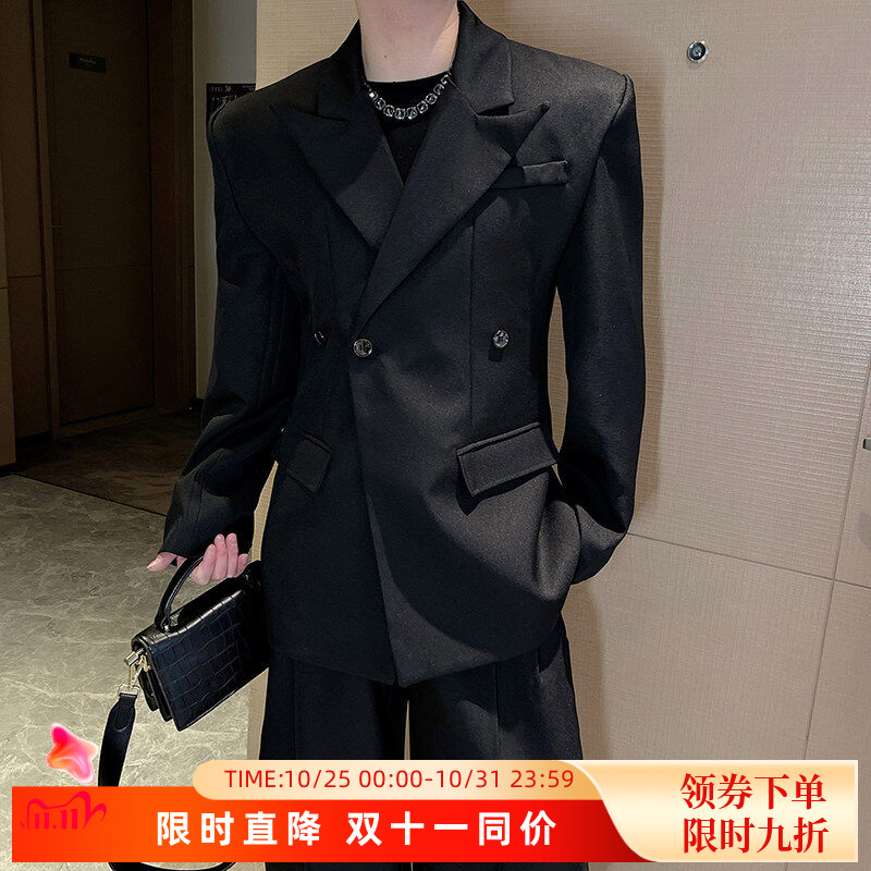 春季小众立体垫肩正肩廓形收腰西装男外套痞帅高级感穿搭男模西服