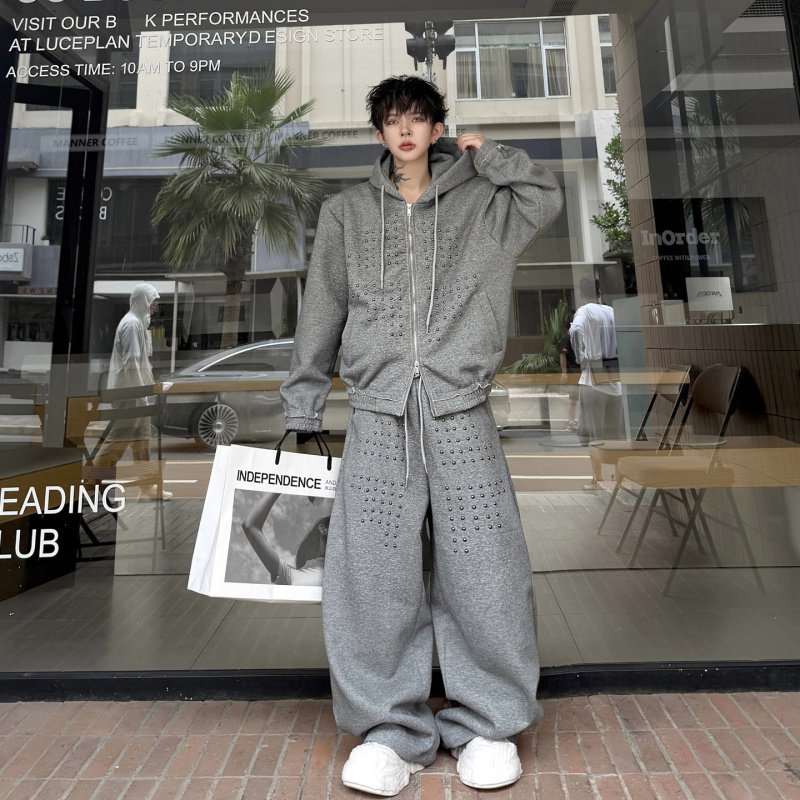 2026秋装美式高街铆钉装饰连帽卫衣套装男士运动松弛感阔腿长裤潮