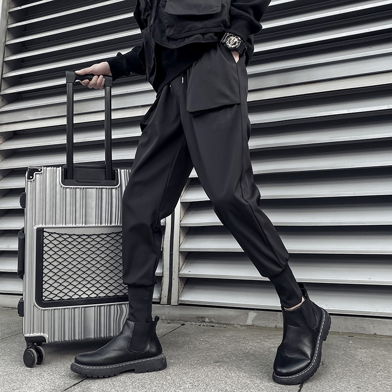 春秋暗黑系机能风工装裤男宽松束脚裤休闲痞帅搭配马丁靴的裤子男