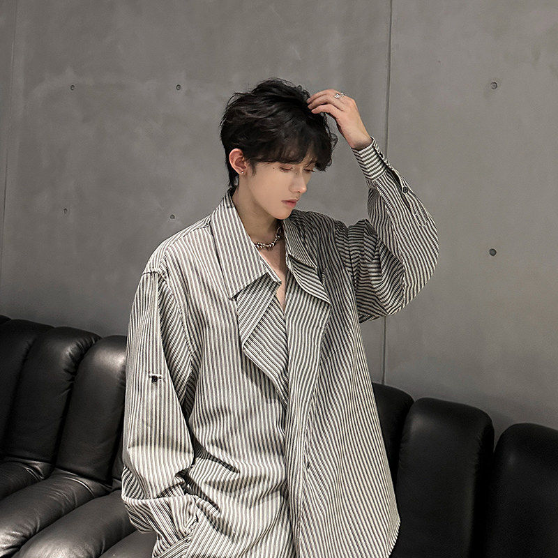 秋季轻熟风条纹大翻领设计感长袖衬衫男休闲气质慵懒风宽松衬衣潮