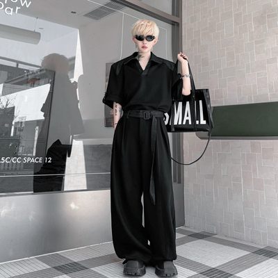 夏装暗黑风复古V领撞色短袖T恤男搭配一套腰带装饰阔腿长裤两件套