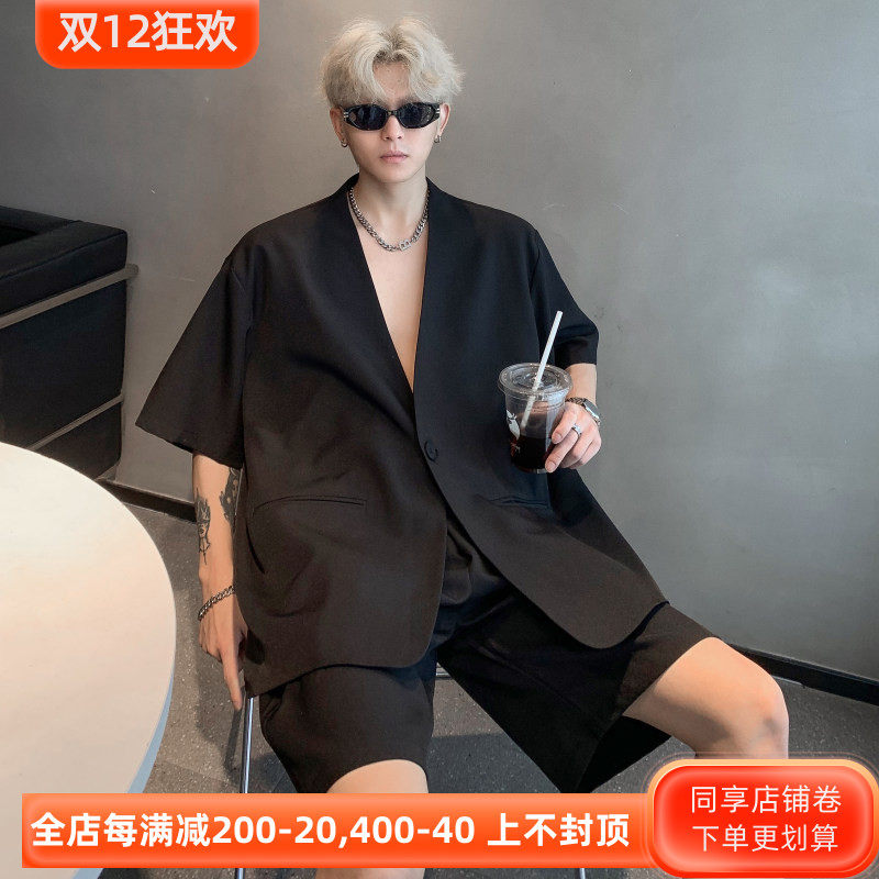 여름 남성 신 정장 정장 남자의 검은 실루엣 섹시한 반팔 정장 하이 엔드 잘 생긴 반바지 투피스 세트 유행