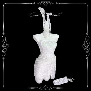 even学姐：美神降临*纯欲圣诞cos兔女郎蕾丝修身绑带软鱼骨抹胸裙