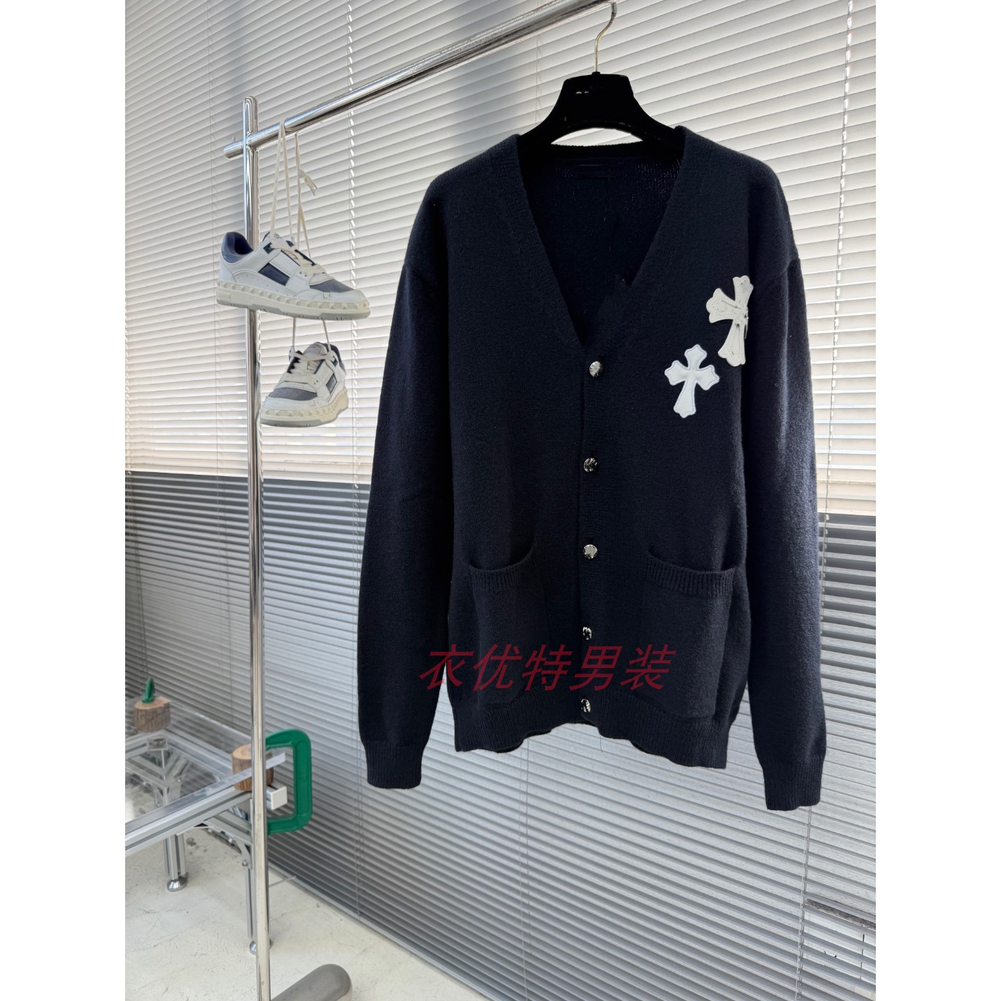 秋季长袖针织开衫V领羊毛衫