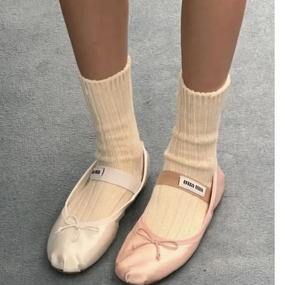 超高端牛货，42.6%羊毛中筒袜