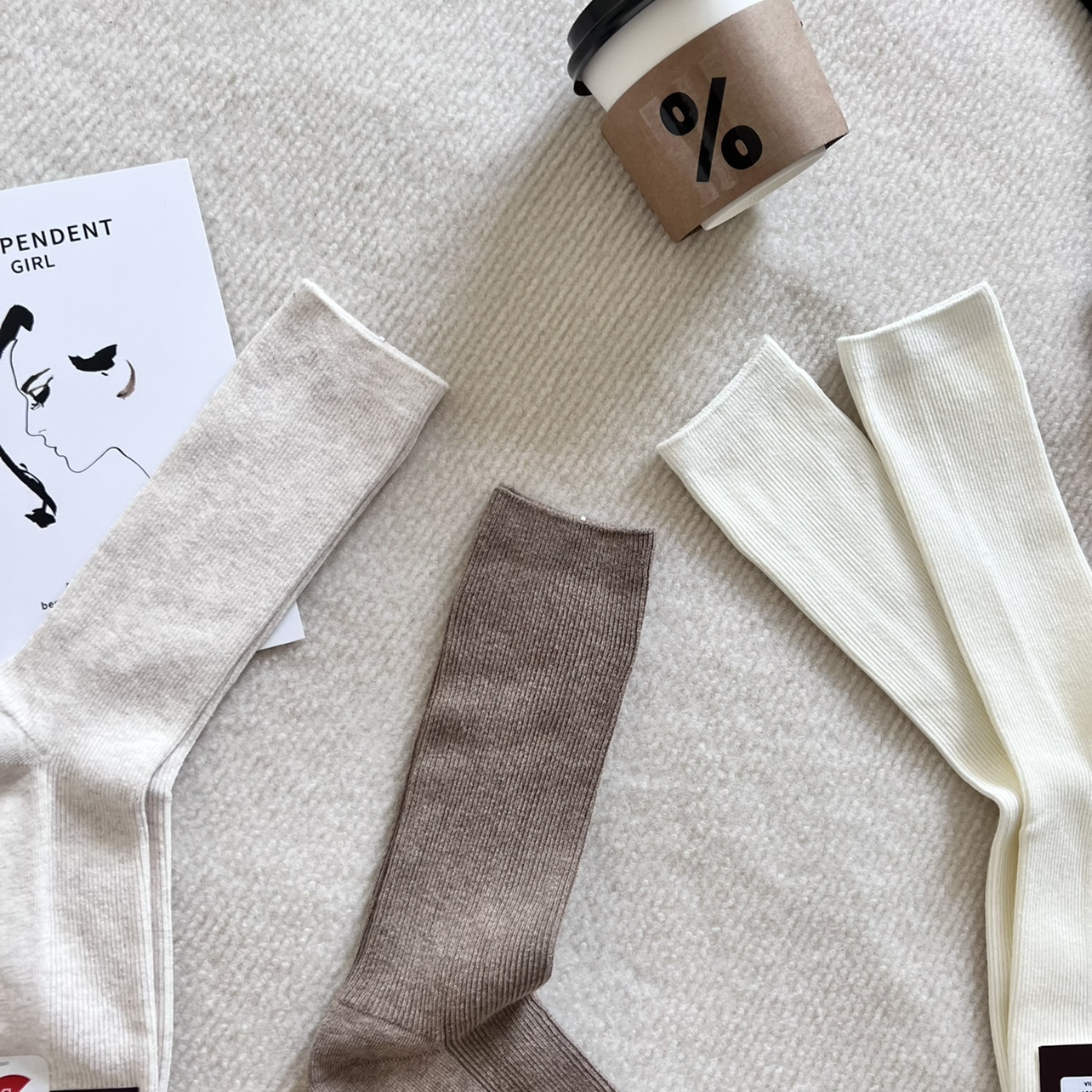 让你越来越好的品，miu系中筒袜