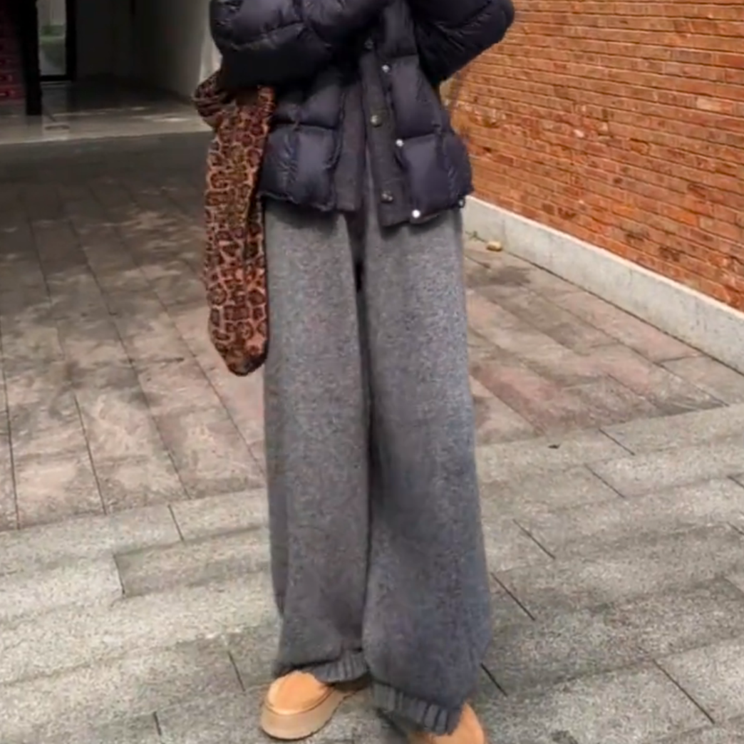 深灰色裤脚花边设计加绒休闲卫裤女冬季新款松弛感显瘦百搭阔腿装,女装/女士精品,大码裤装,淘宝优惠券,粉丝福利购,淘宝优惠卷