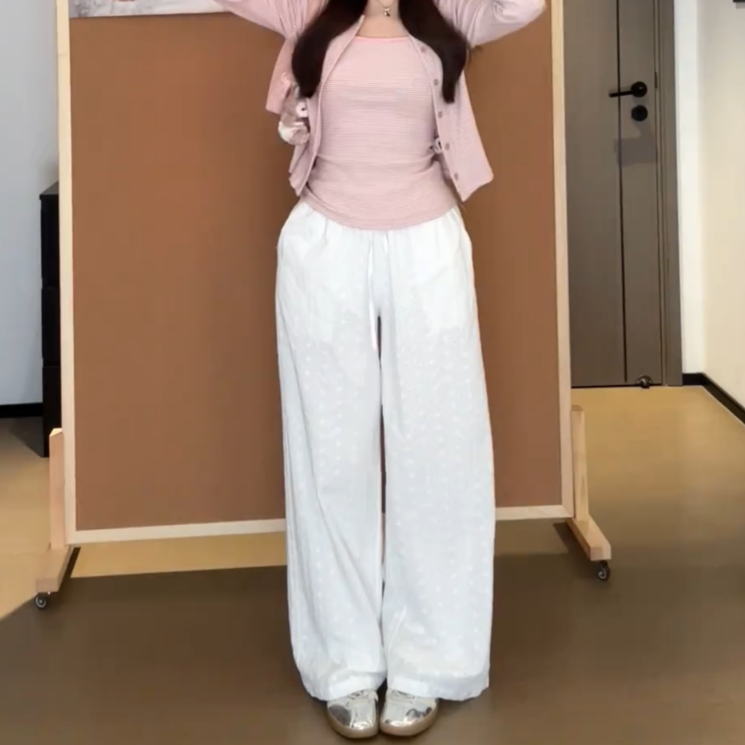 松弛感白色重工刺绣雏菊抽绳阔腿裤女春夏百搭舒适垂感直筒休闲裤,女装/女士精品,大码裤装,淘宝优惠券,粉丝福利购,淘宝优惠卷